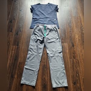 Figs Technical Scrub Set In Large